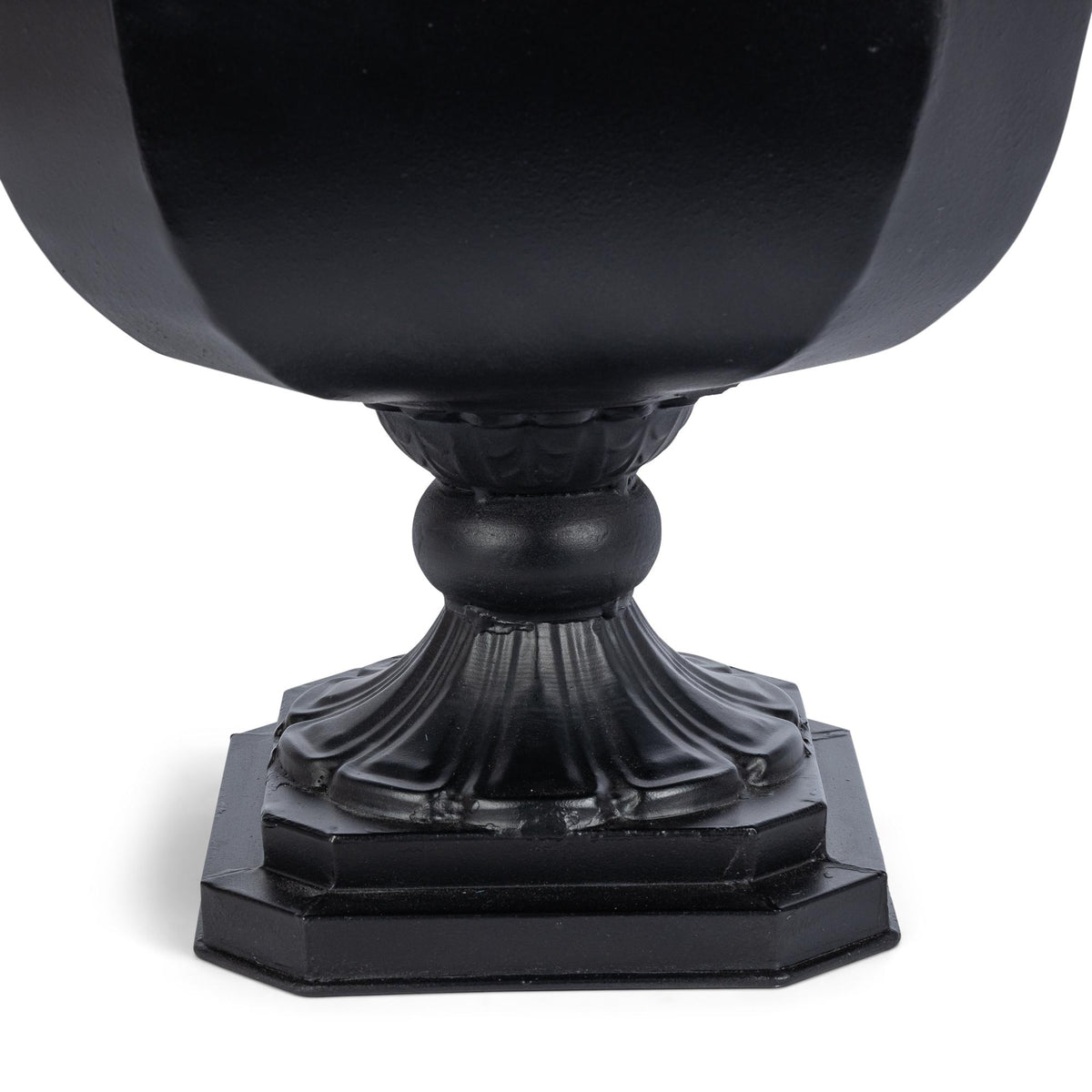Faceted Chalice Planter, Noir