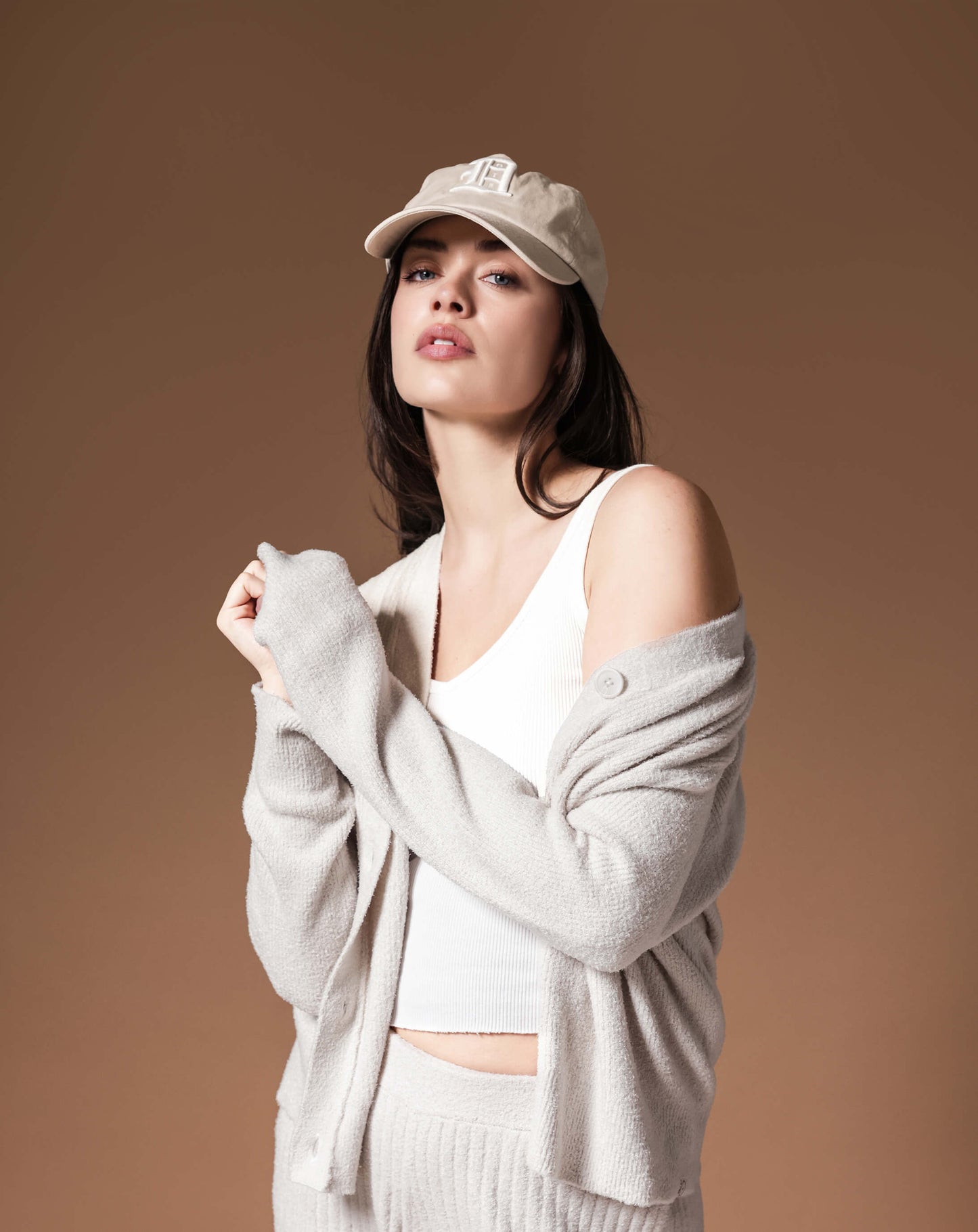 Cloud Cool Oversized Ribbed Buttoned Cardigan