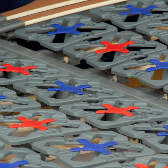 Zentique Georgia Queen Bed In Blue Velvet