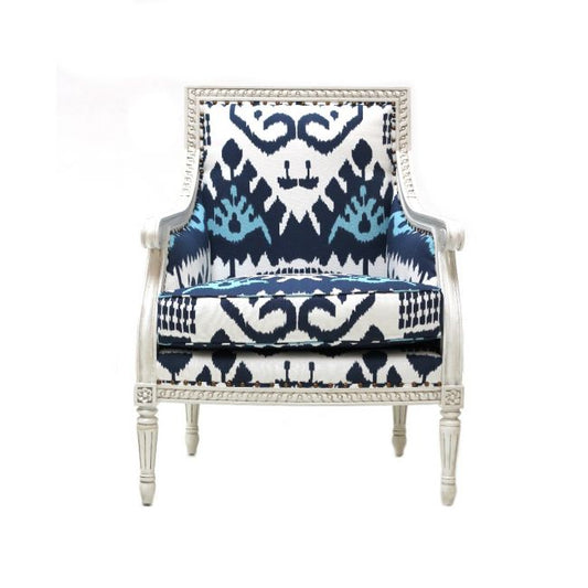 Hanna Chair by Oly Studio