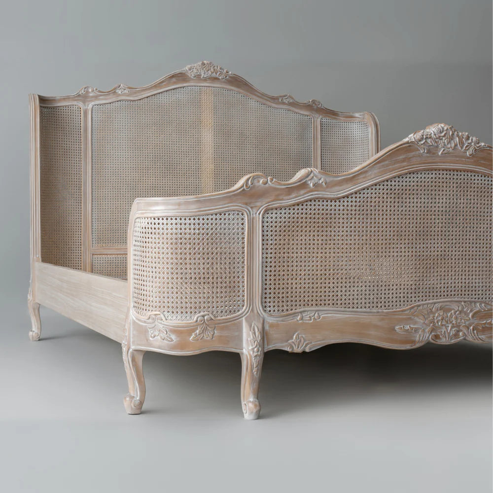 La Reine Bed Frame King Size