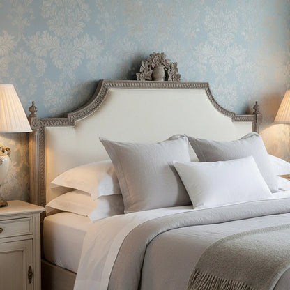 The Dauphin Bed - Queen Size