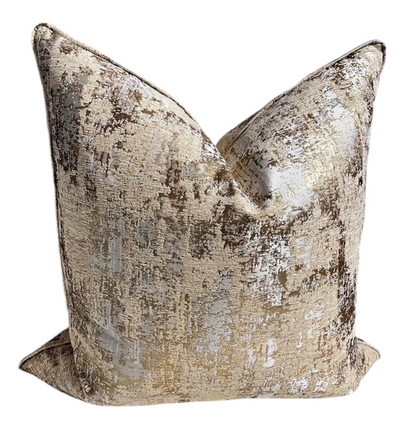 SILVER SANDS GOLD THROW PILLOW