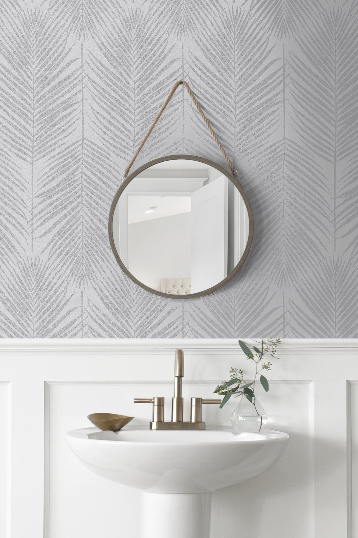 Persei Palm Glass Beaded Botanical Unpasted Wallpaper