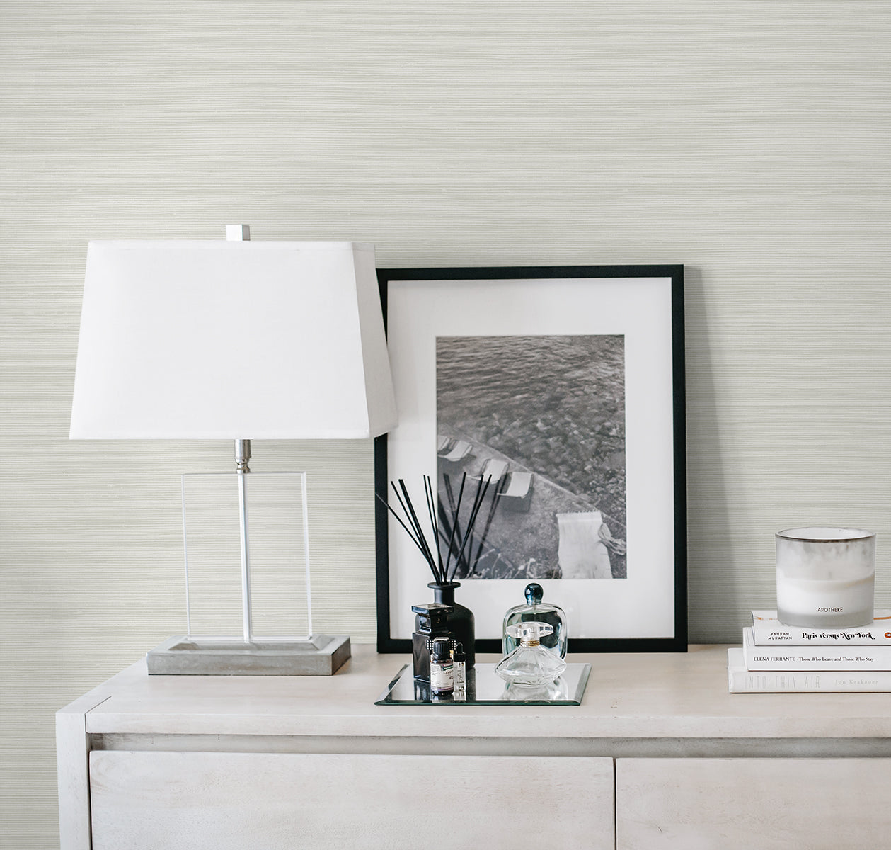 A Lot More Textures Lohja Faux Grasscloth Embossed Vinyl Unpasted Wallpaper