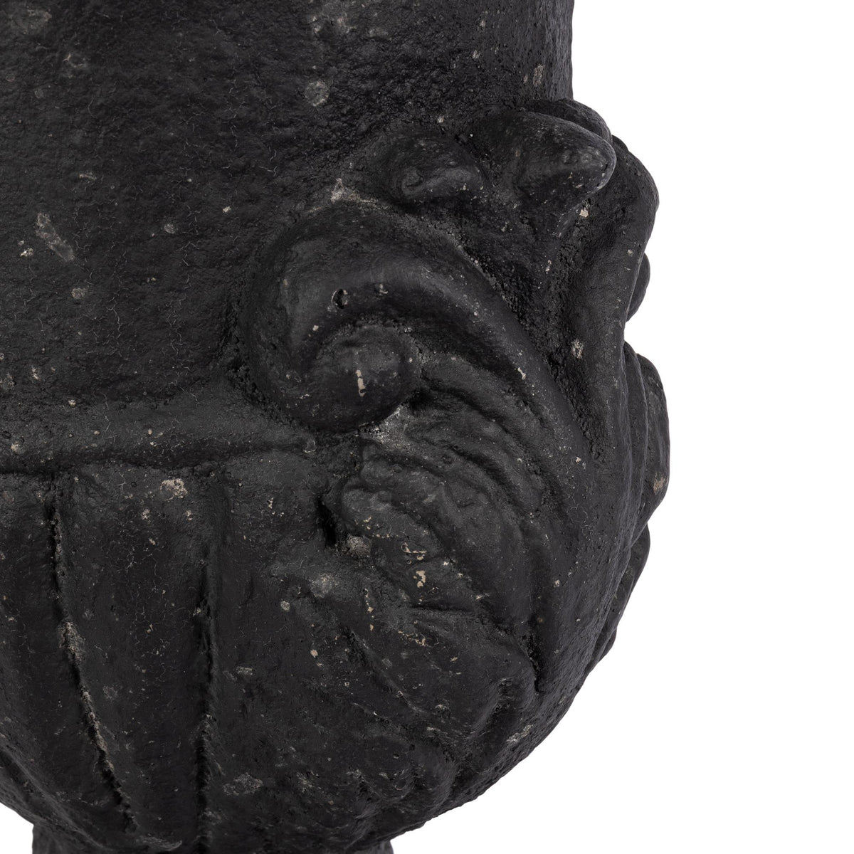 Medici Urn. Black