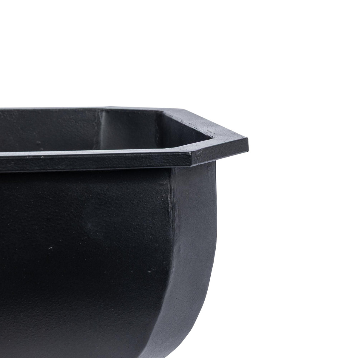 Faceted Chalice Planter, Noir