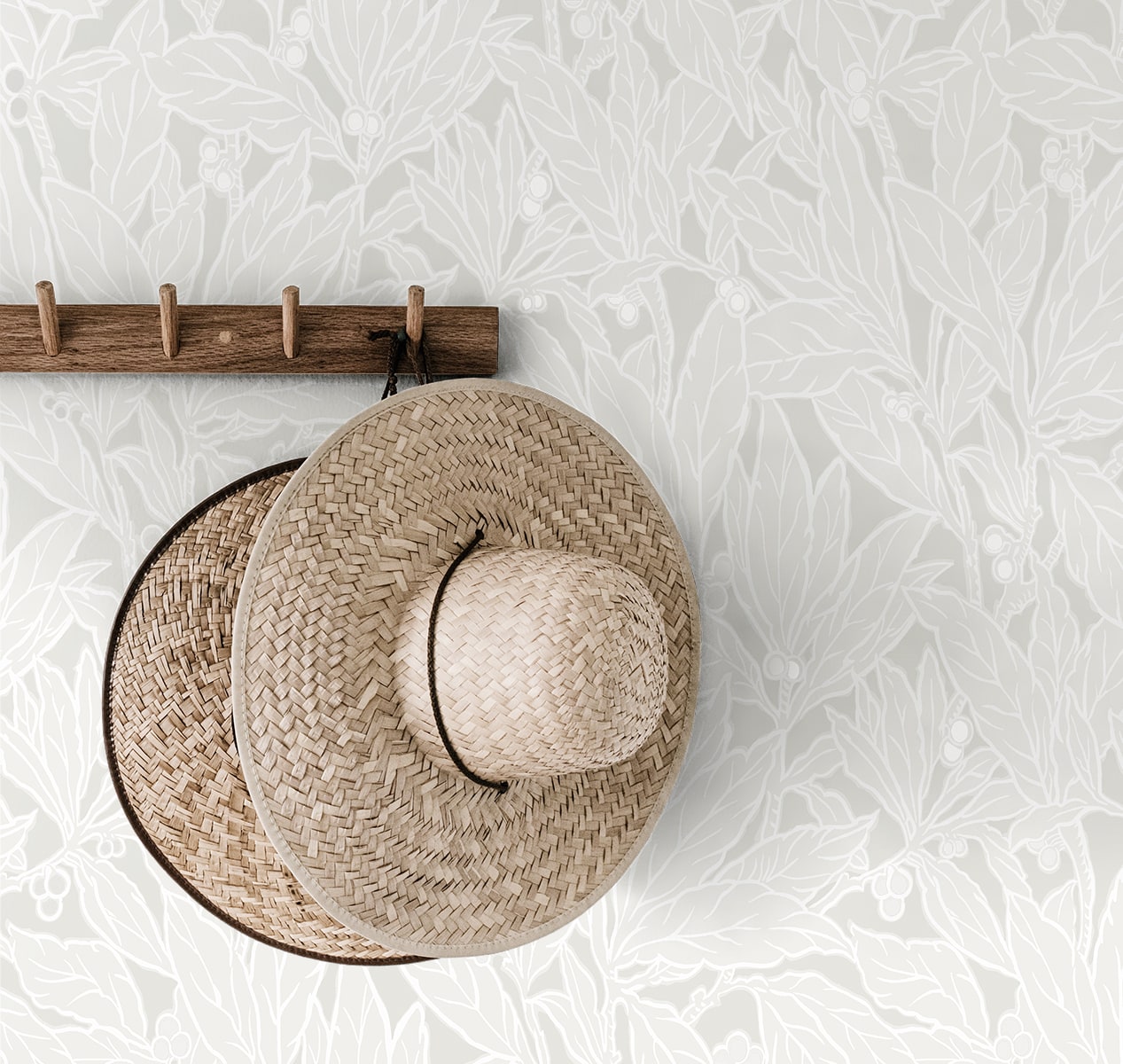 Leaf and Berry Botanical Vintage Unpasted Wallpaper