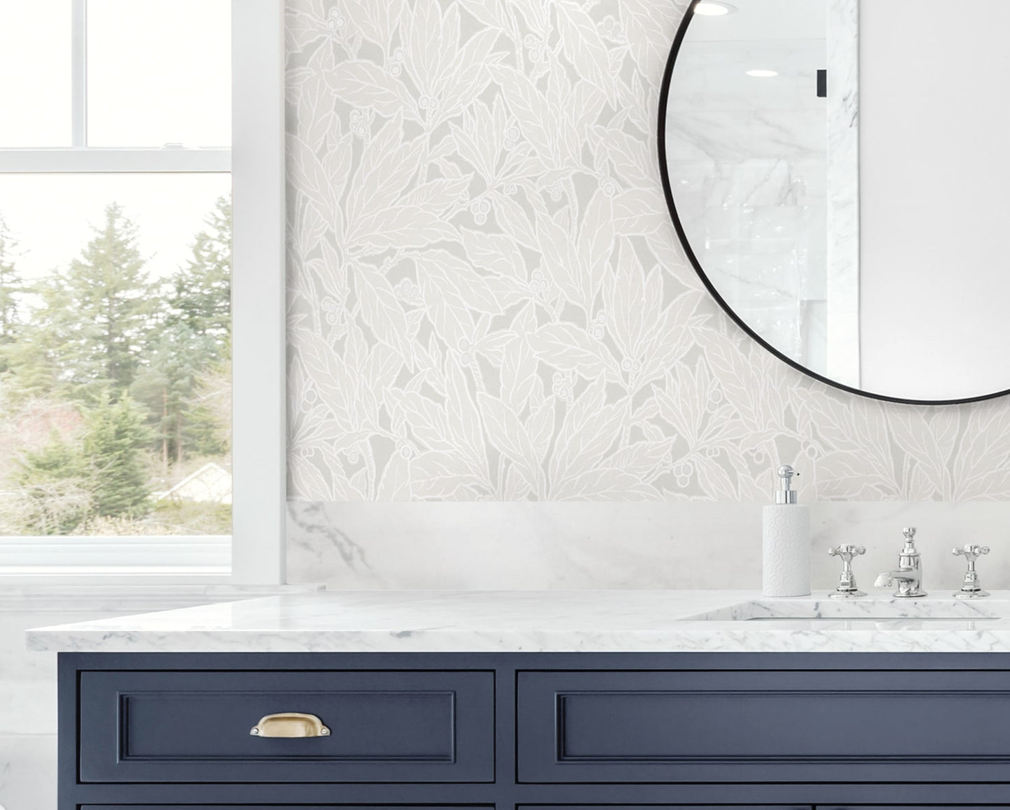 Leaf and Berry Botanical Vintage Unpasted Wallpaper