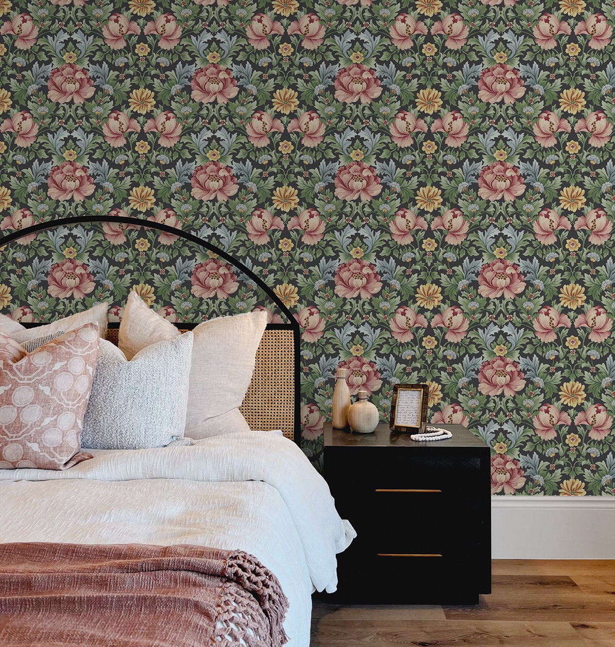 Vintage Floral Garden Peel and Stick Removable Wallpaper
