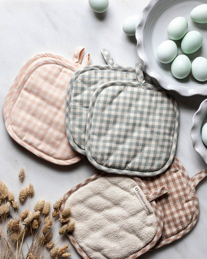 Petite Gingham Potholders
