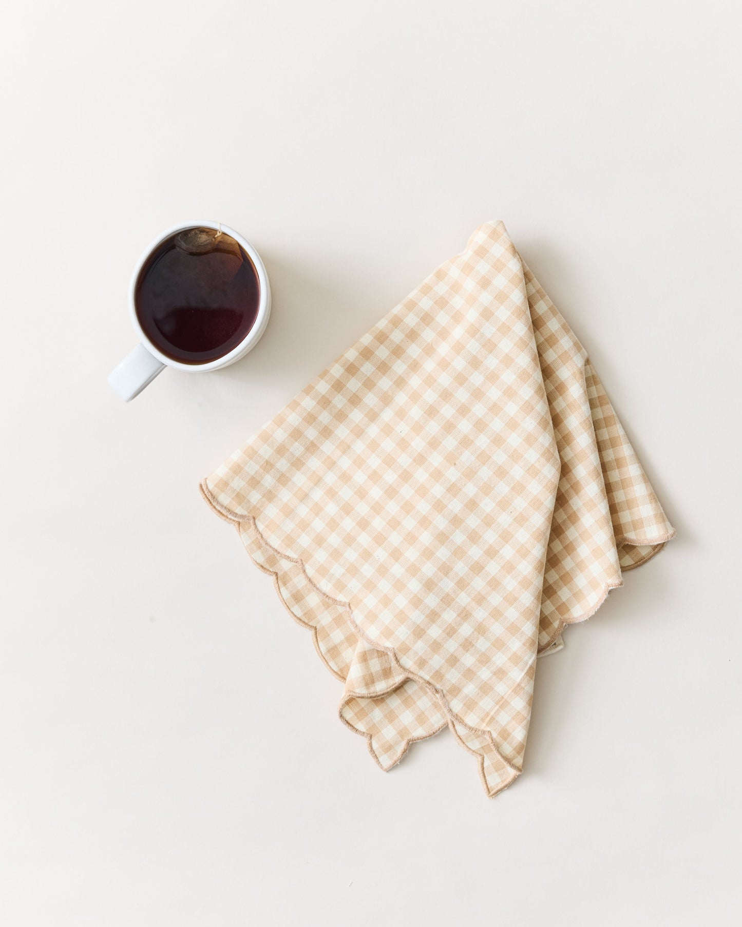 Petite Gingham Scalloped Napkins