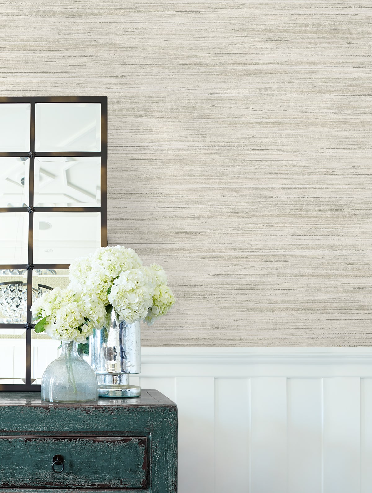 Loe Sanctuary Stria Embossed Vinyl Unpasted Wallpaper