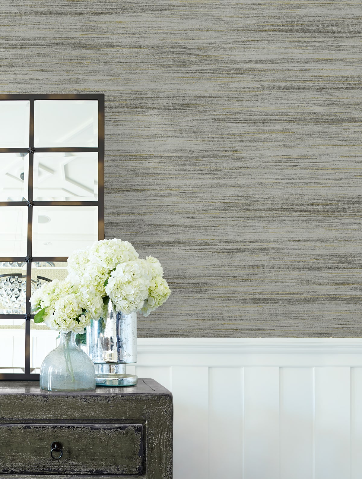 Loe Sanctuary Stria Embossed Vinyl Unpasted Wallpaper