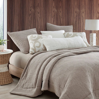 Snug Comforter Bedding