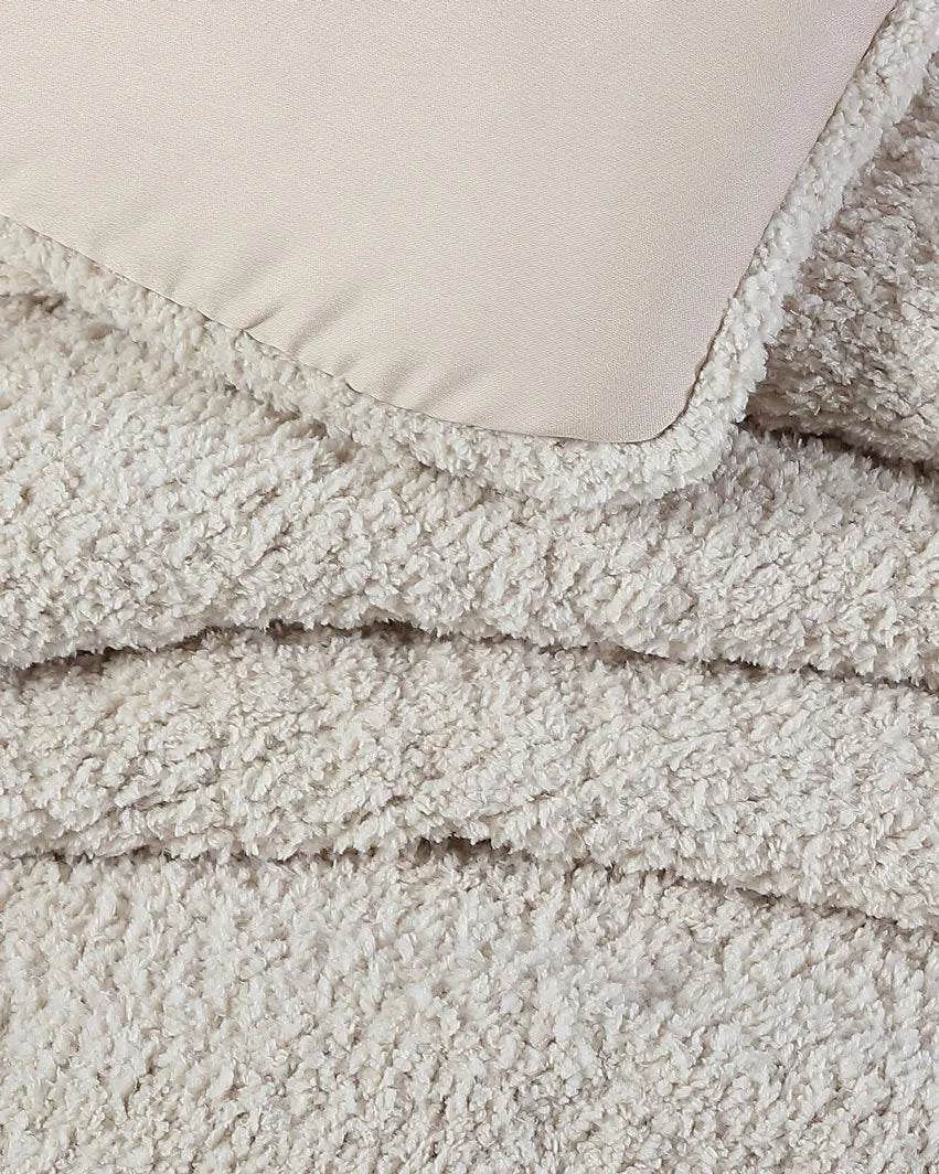 Snug Comforter Bedding