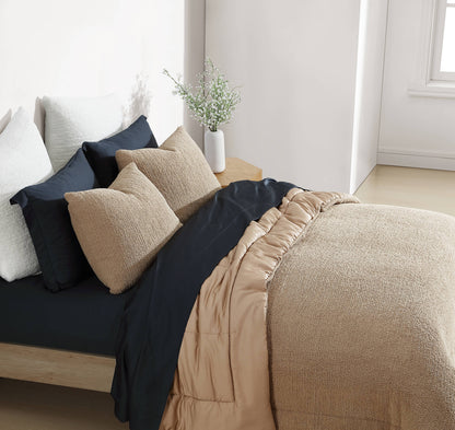Snug Comforter Bedding