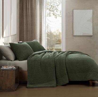 Snug Comforter Bedding