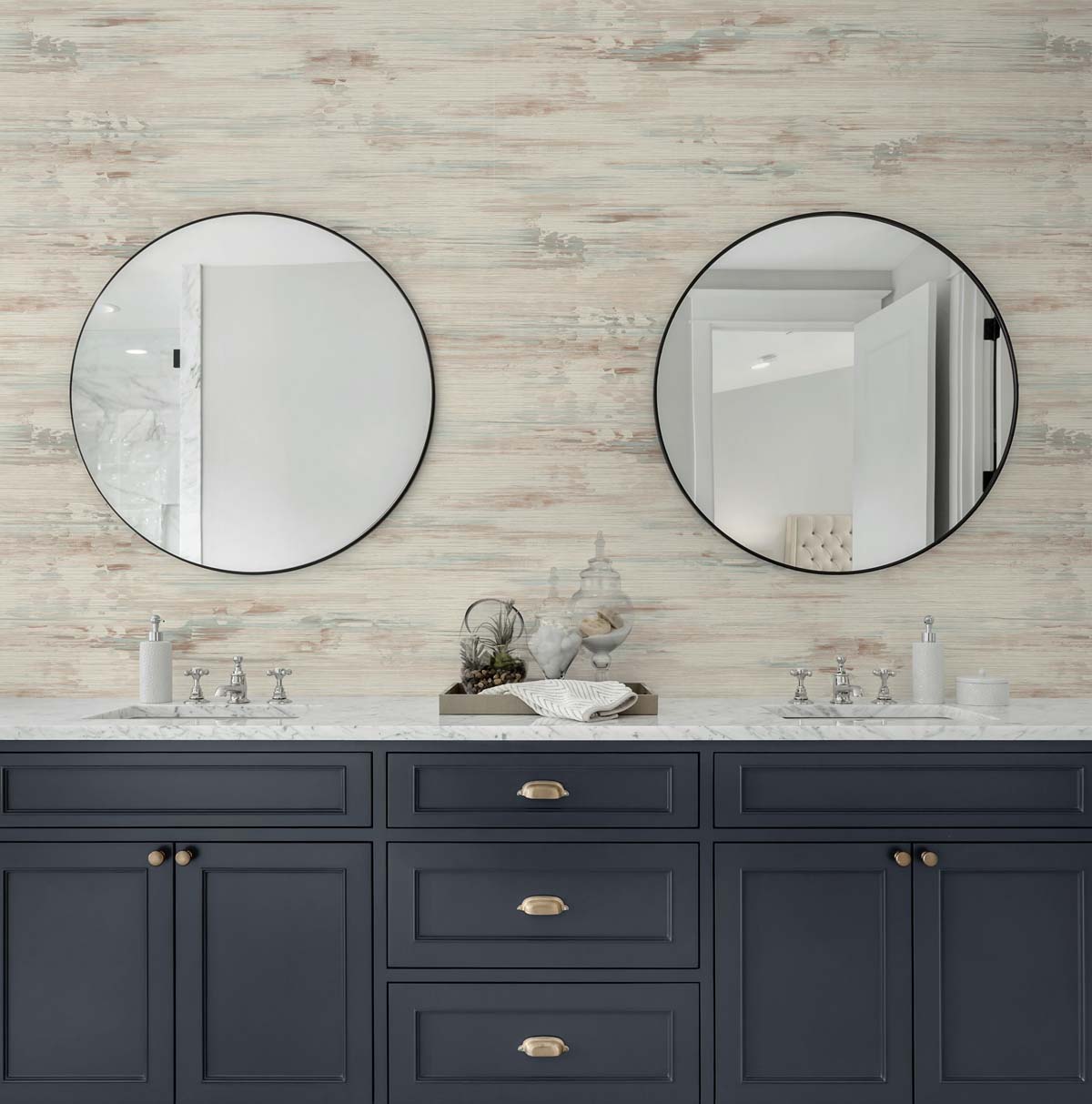 Even More Textures Silk Mistral Abstract Embossed Vinyl Unpasted Wallpaper