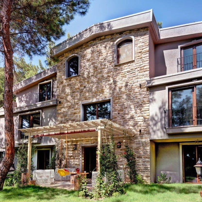 Grand Canyon Sand Slate Look Manufactured Stone Handmade Veneer - Livfloors Collection