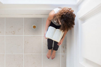 Mayra White Limestone Polished Floor and Wall Tile - Livfloors Collection