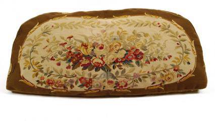 Inessa French Country Settee - Maison de Kristine